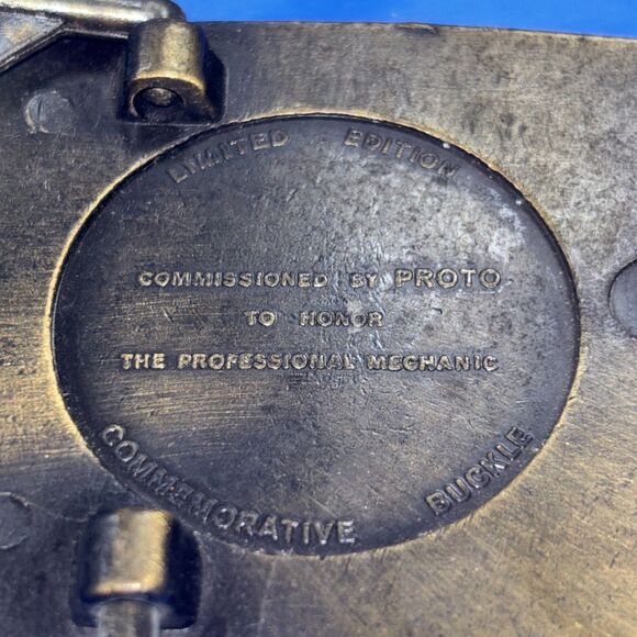 Vintage Brass Proto 500 Professional Mechanics Commemorative Belt Buckle - Picture 3 of 3
